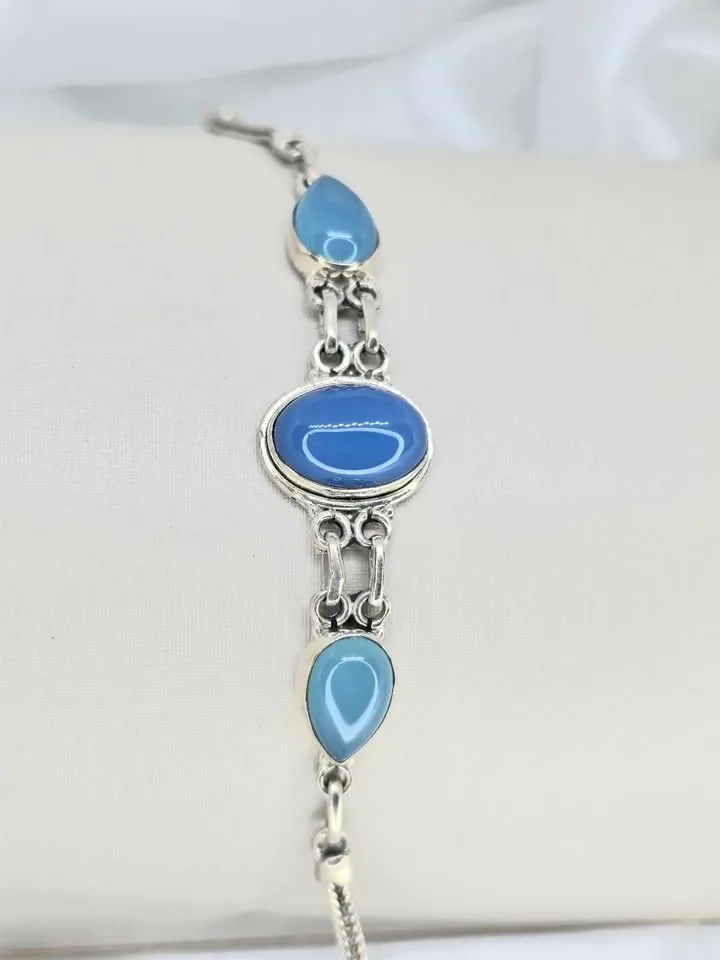 Pulseira 3 pedras de calcedonia aqua