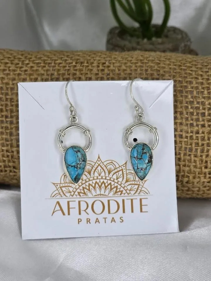 Brinco pendulo de turquesa 