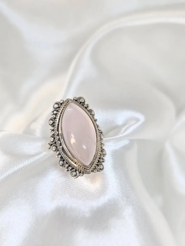 Anel olho de quartzo rosa 
