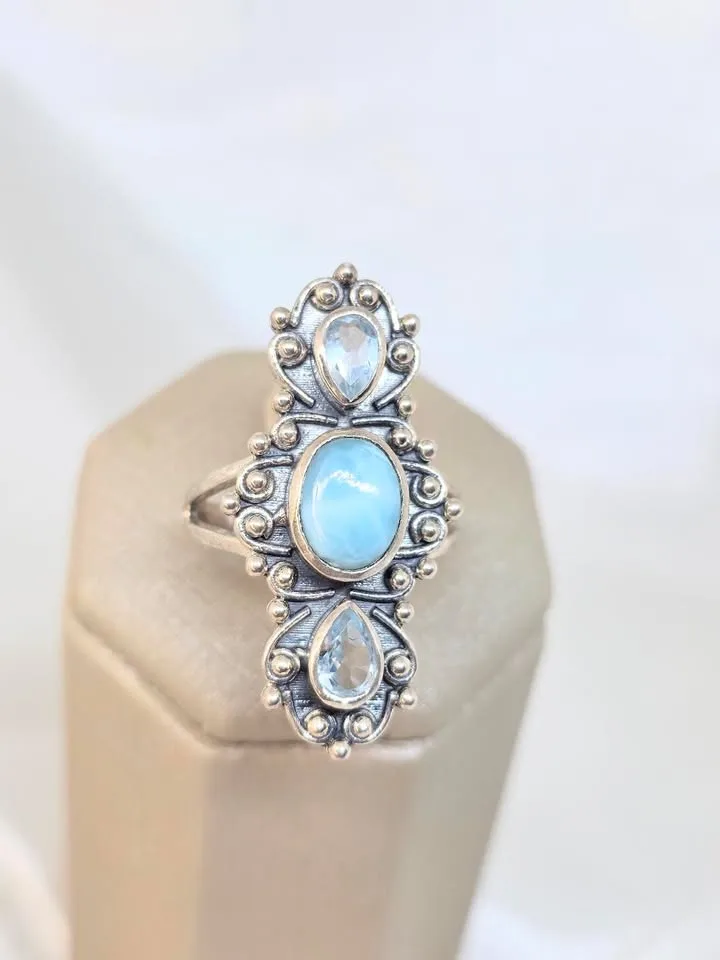 Maxi anel de larimar e topázio 