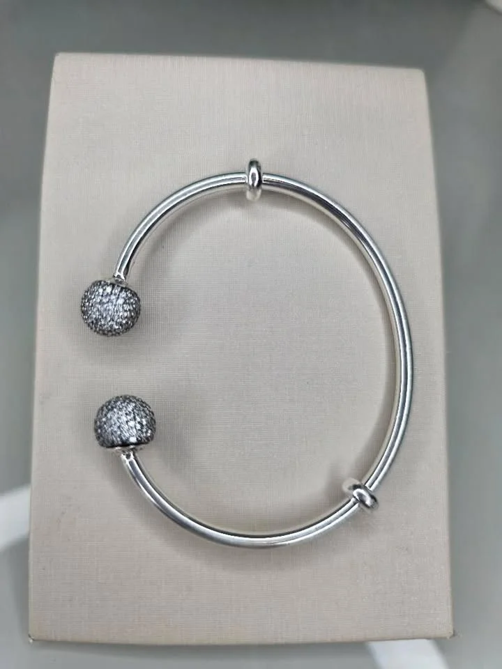 Bracelete 2 pontas de esferas Pandora! 
