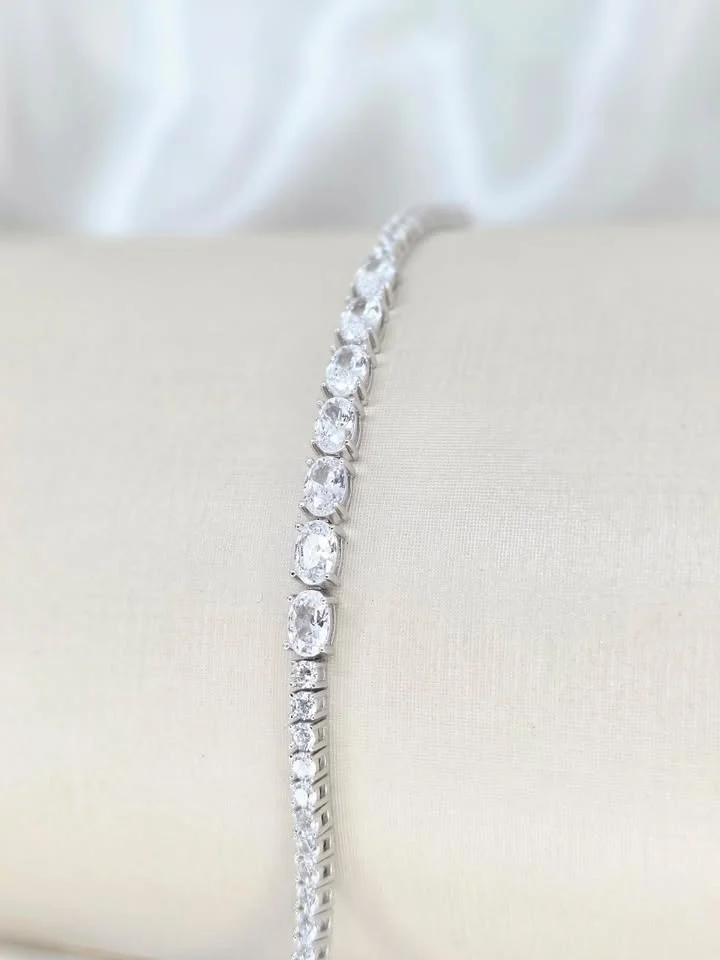 Pulseira Riviera com pedras ovais 