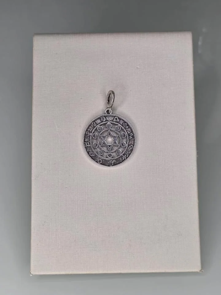 Pingente mandala dos signos 