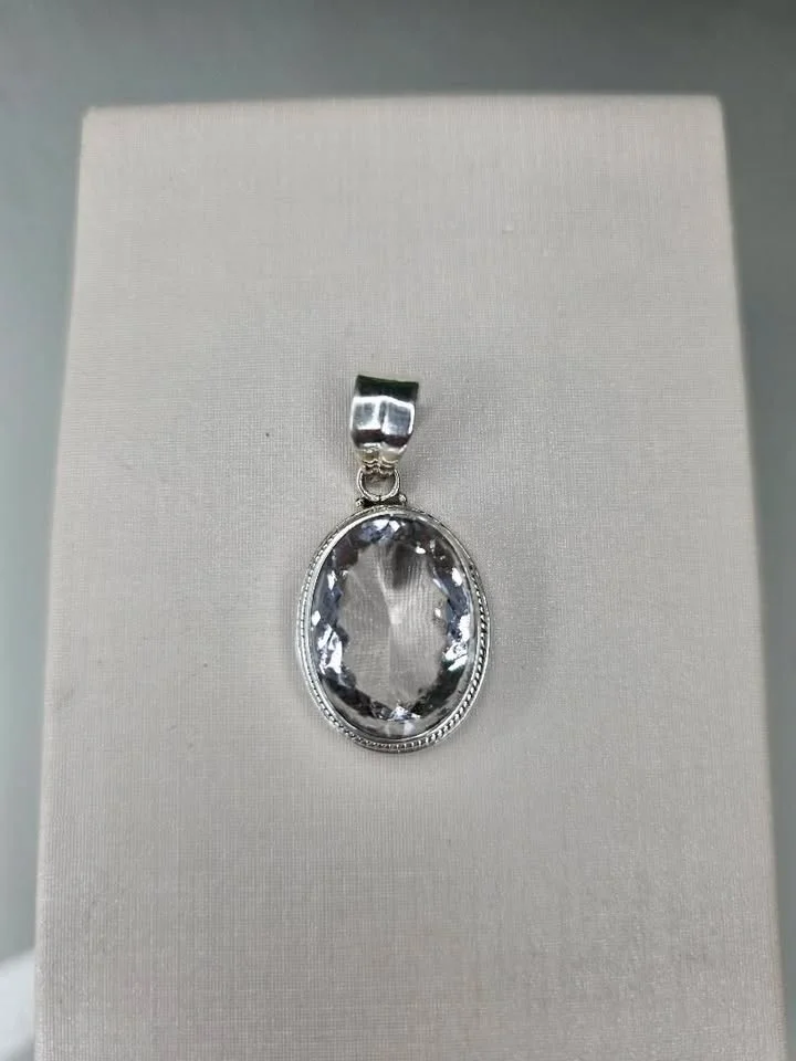 Pingente quartzo cristal