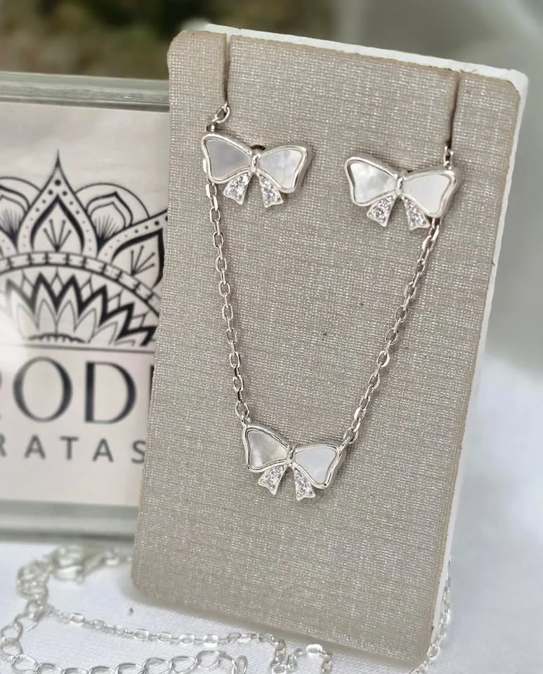 Conjunto laço de madrepérola 